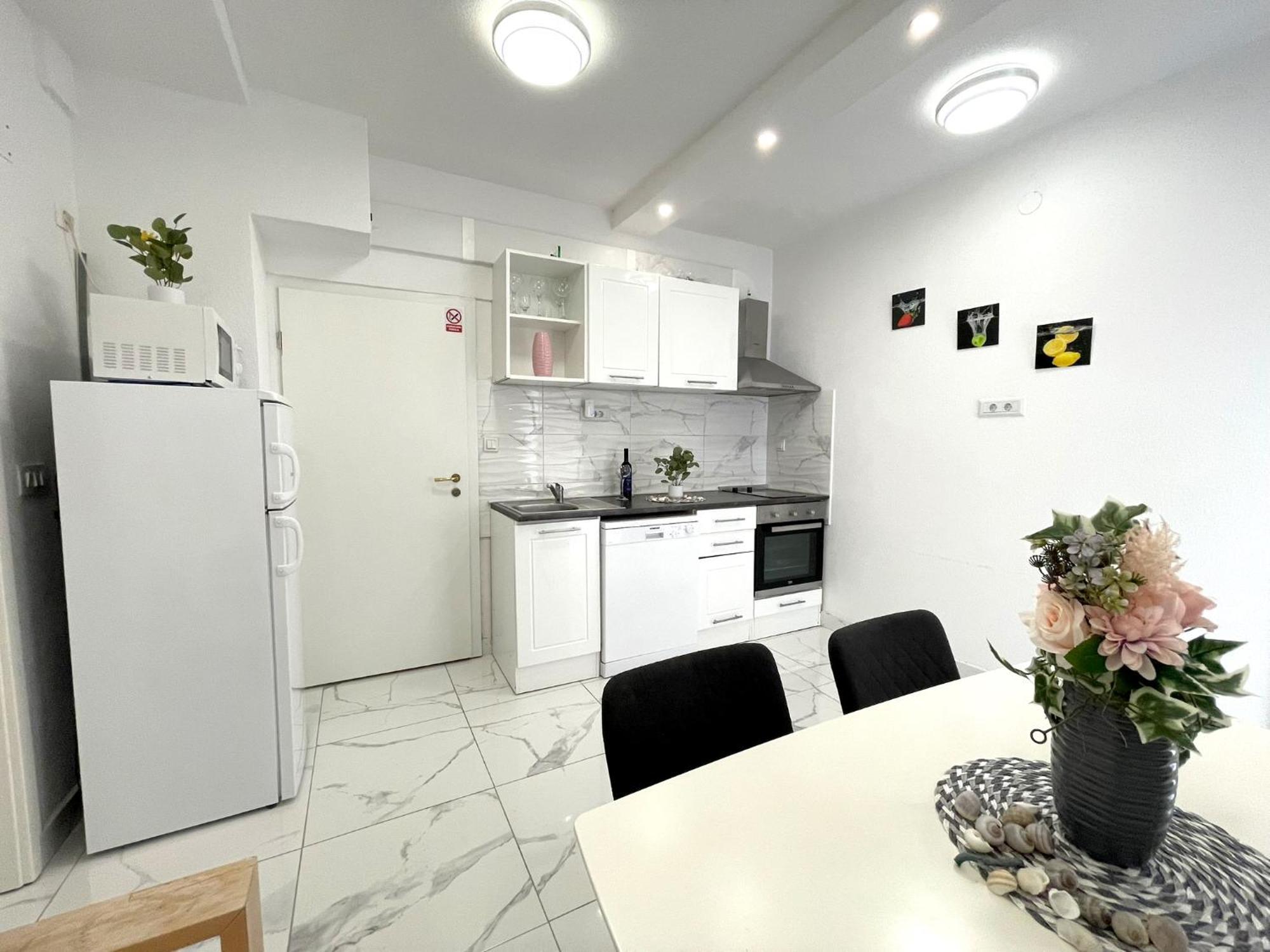 Apartamento Roma Trogir Exterior foto