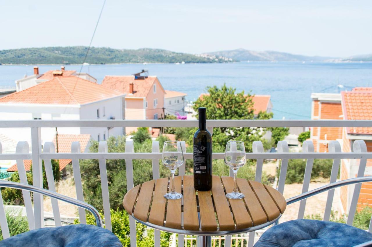 Apartamento Roma Trogir Exterior foto